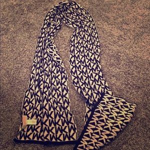 Michael Kors Scarf